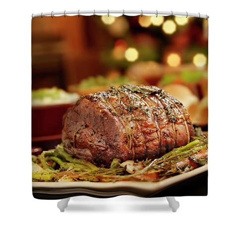 roast beef curtains|Definition of beef curtain